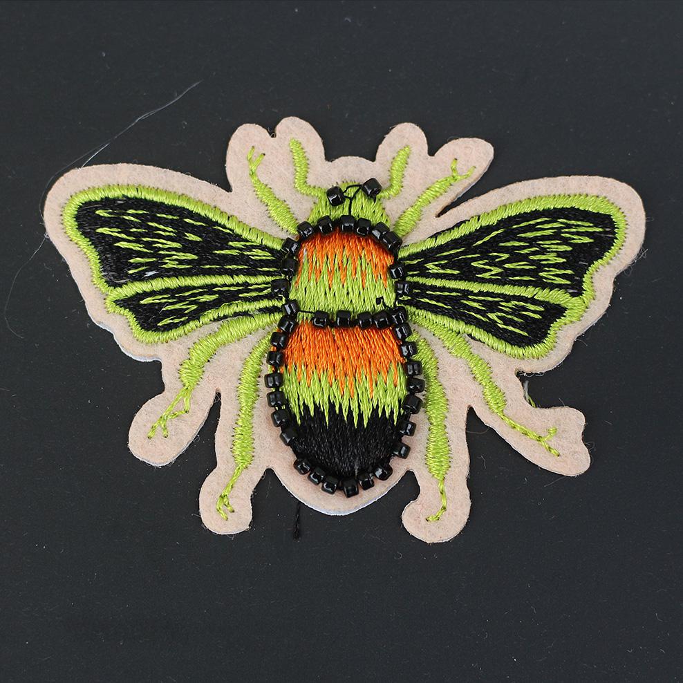 高速平绣三珠二片绣绣花机